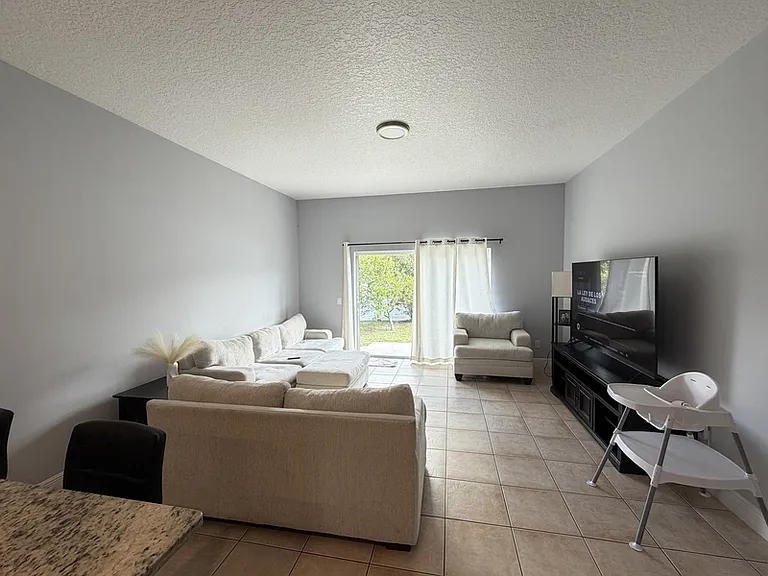 3435 Kayla Cir — Photo 10
