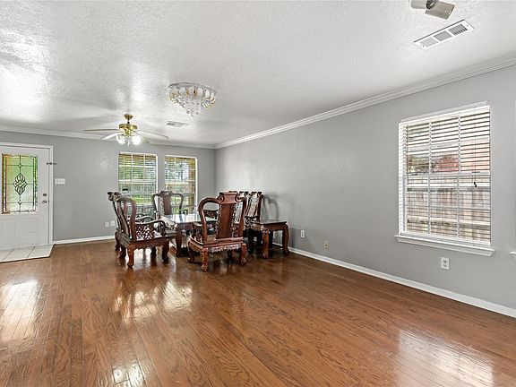 4th image of 8003 Swiftwater Ln
