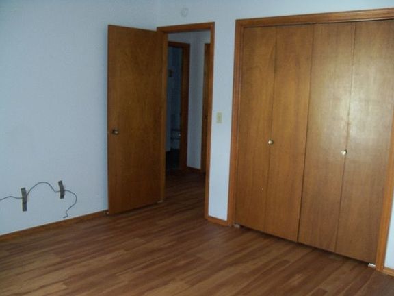 5th image of 2814 Oakland Dr Unit 36