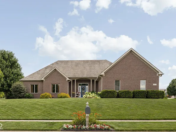 1797 Golden Field Dr, Greenwood, IN 46143