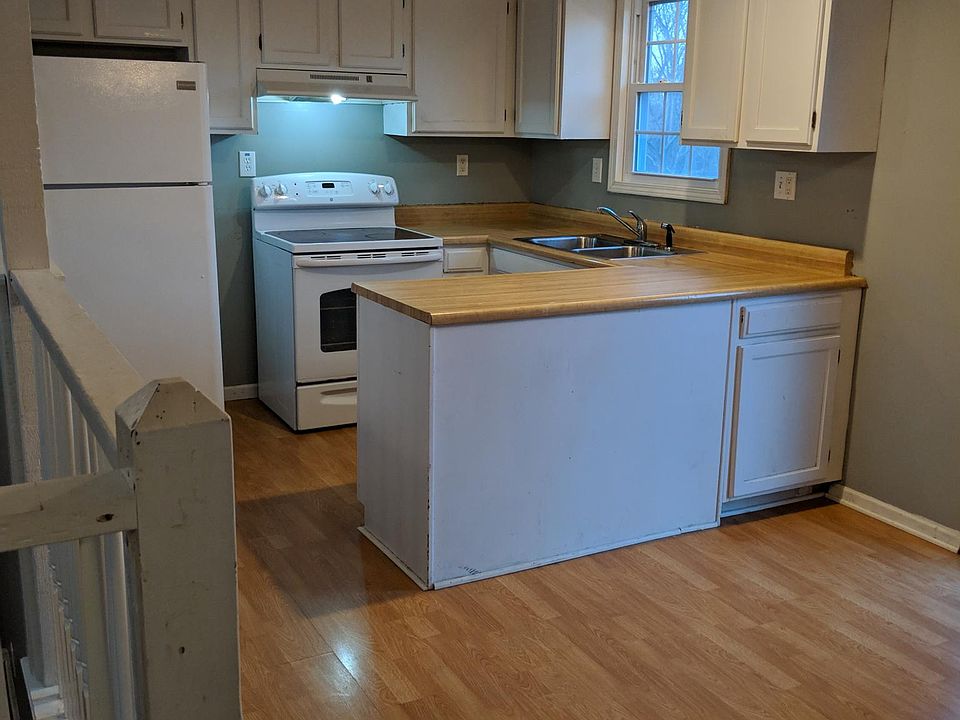Kitchen / Dining - includes refrigerator, glass top stove, dishwasher, garbage disposal