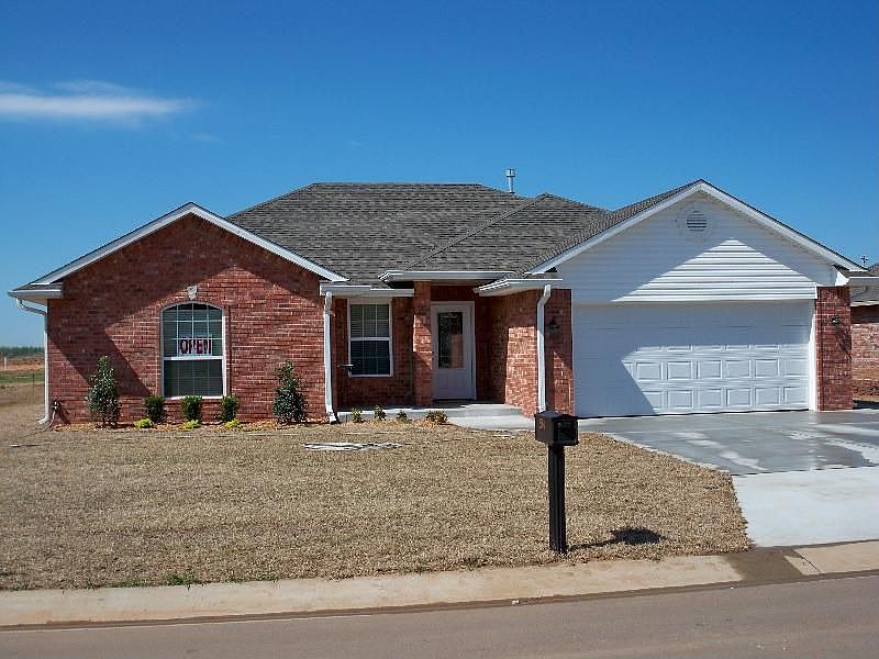 1st image of 2304 Pinehurst Ct