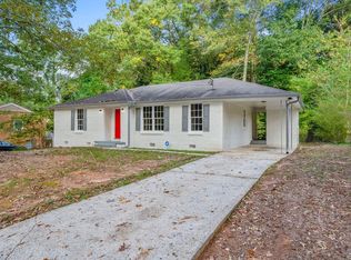 6069 Woodview Dr, Morrow, GA 30260