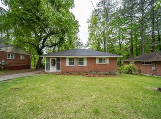 950 Pegg Rd, East Pt, GA 30344