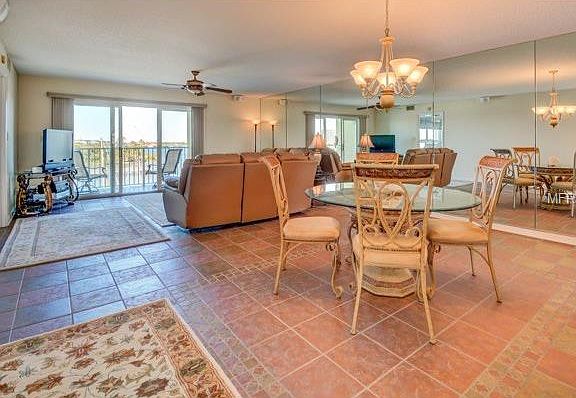 4th image of 545 Marina Point Dr #5450