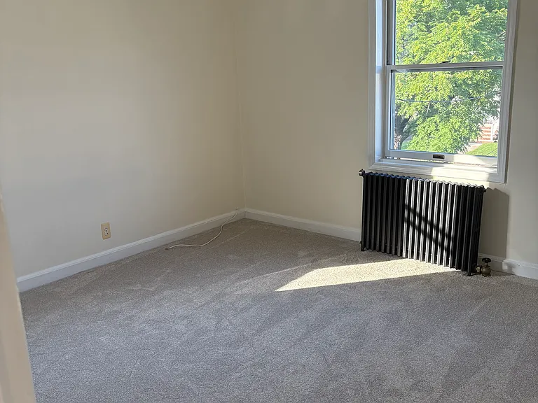 4 Preston Ave #2 — Photo 5