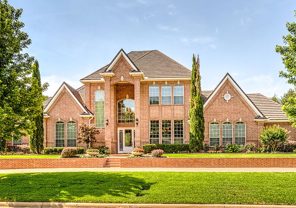 1st image of 2303 Danbury Dr