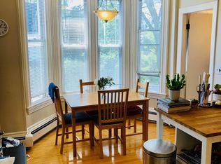 66 Walnut St APT 4, Somerville, MA 02143
