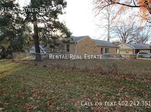 5th image of 1915 S Cotner Blvd
