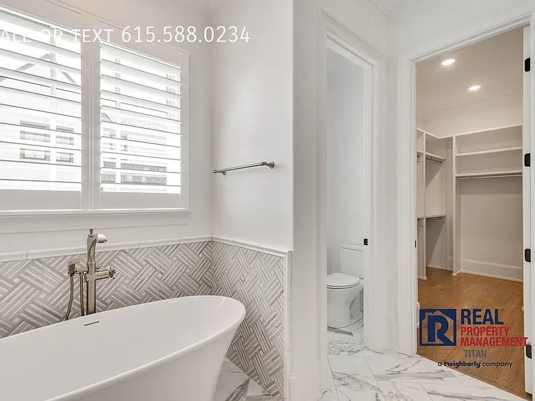 9220 Lehigh Dr — Photo 19