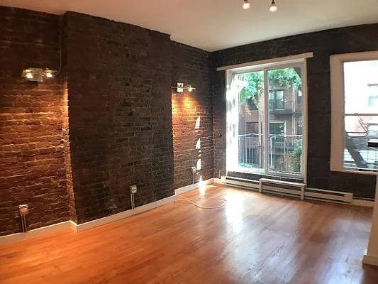 Rented by Aventana | media 11