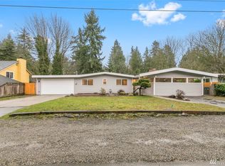 18706 60th Ave NE, Kenmore, WA 98028