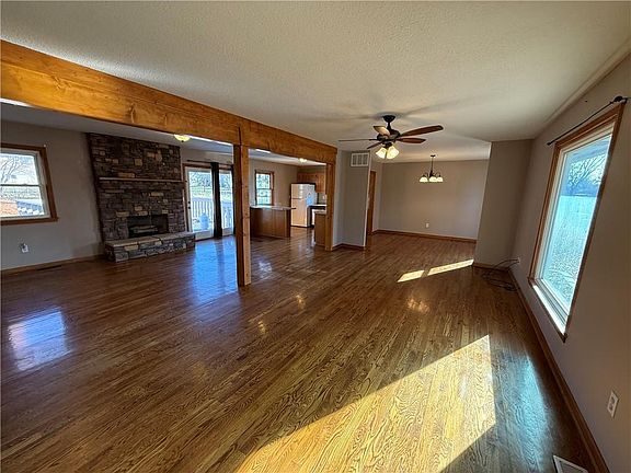 5th image of 11 Morningside Dr