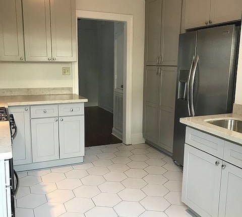 3rd image of 3826 Bienville St
