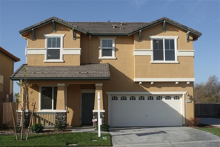 1st image of 651 Willie Hausey Way