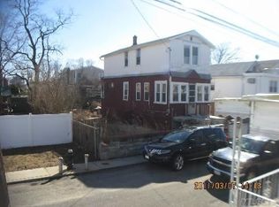 9956 163rd Rd, Jamaica, NY 11414