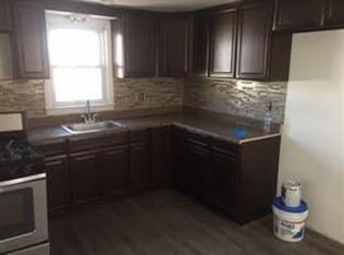 723 Mary St, Perth Amboy, NJ 08861