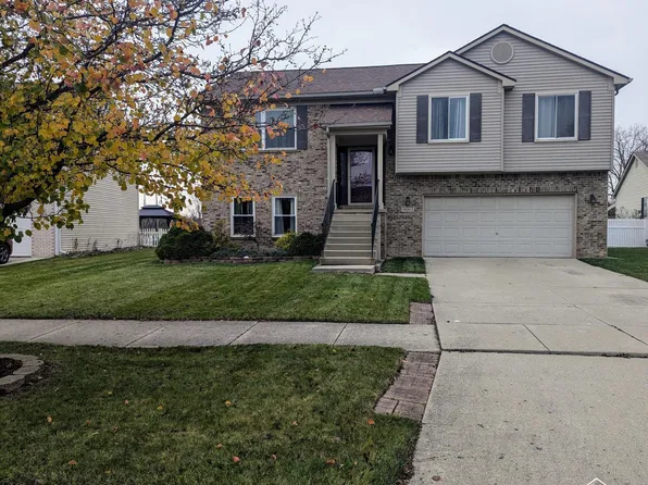 9063 Newport Creek Rd, Newport, MI 48166