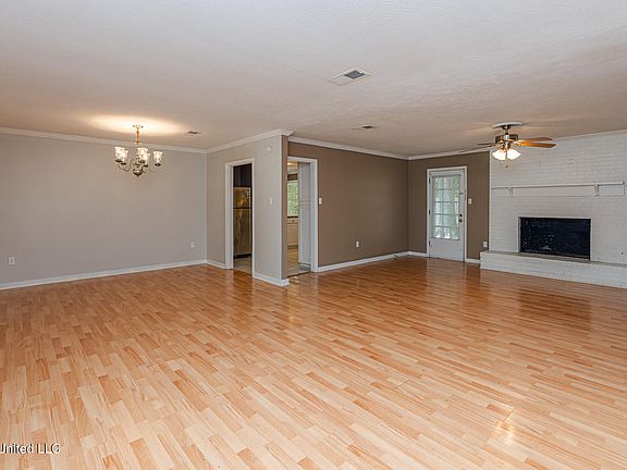 5th image of 5756 Gladewood Dr