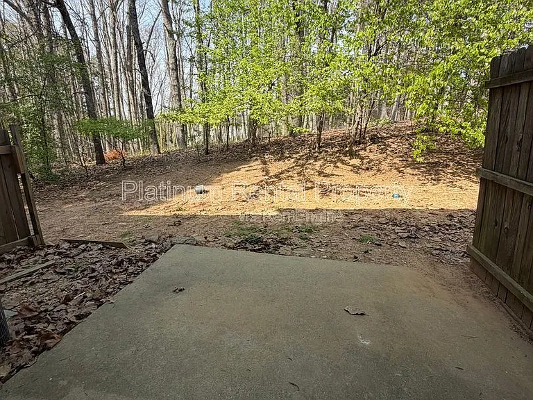 3282 Highpoint Ct — Photo 17