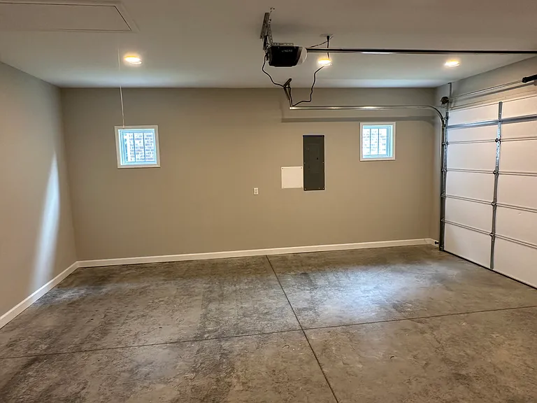 1409 Brook Hill Dr — Photo 19