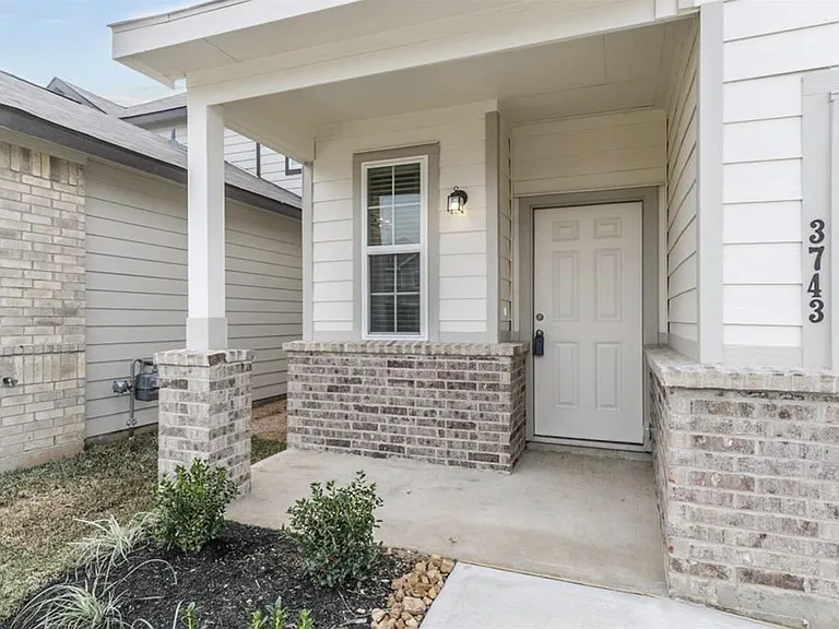 24851 Lorenzo Glaze Trl — Photo 3