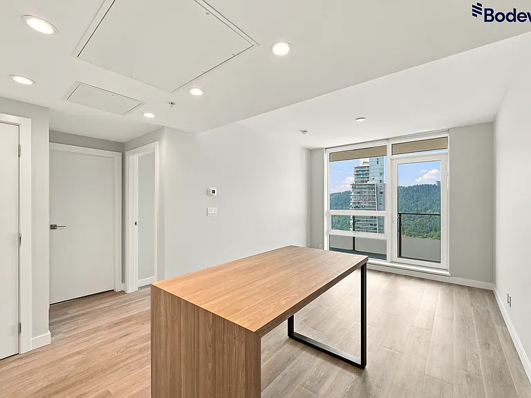 567 Emerson St — Photo 30
