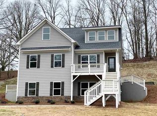 5802 Grant Station Dr, Gainesville, GA 30506