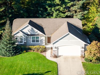 9065 Winterberry Dr, West Olive, MI, 49460