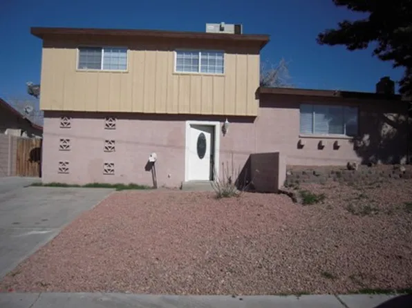 4702 Meredith Ave, Las Vegas, NV 89121