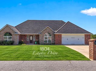 1804 Estates Dr, Grove, OK 74344
