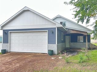 121 Diamond St S, Ridgeland, WI 54763