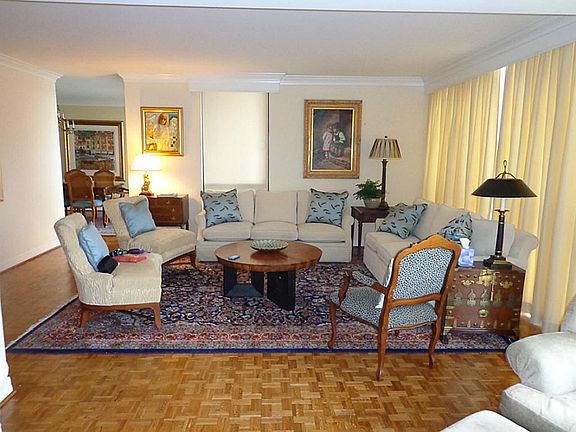 5th image of 5001 Woodway Dr Unit 1004