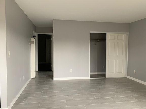 2nd image of 2011 B Ave APT 3