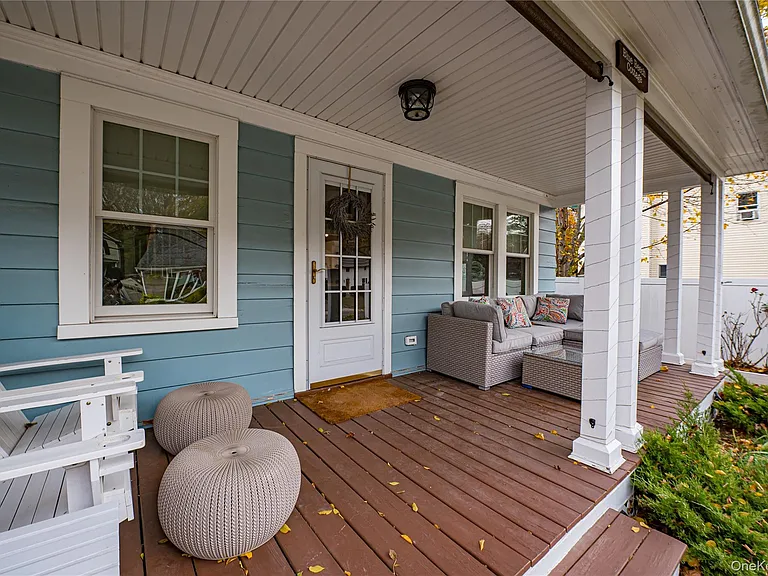 53 Waterside Ave — Photo 3