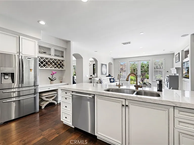 16 Sunset Cv — Photo 3