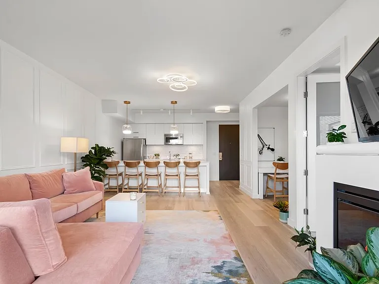 3333 Main St #421 — Photo 6