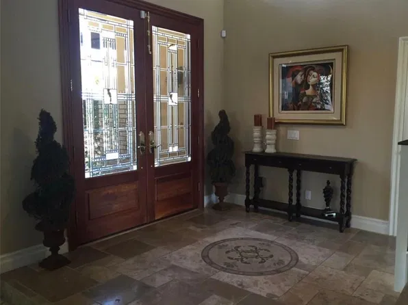 16 Williamsburg Ln, Coto De Caza, CA 92679