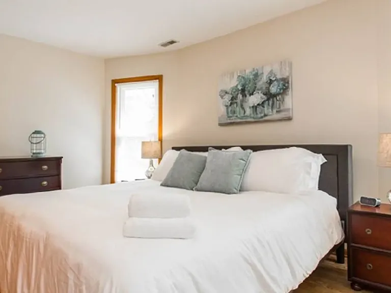 301 W Park Ave #2 — Photo 6