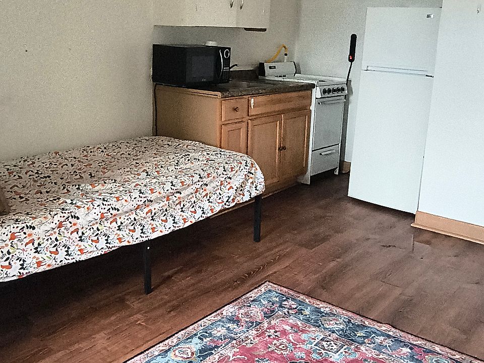 1st image of 264 S Winebiddle St APT 10