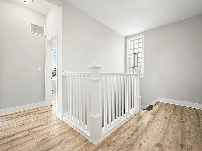 2756 W Monroe St #CH — Photo 14