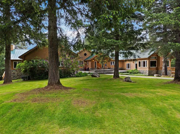 2672 Merril Martin Rd, Sagle, ID 83860