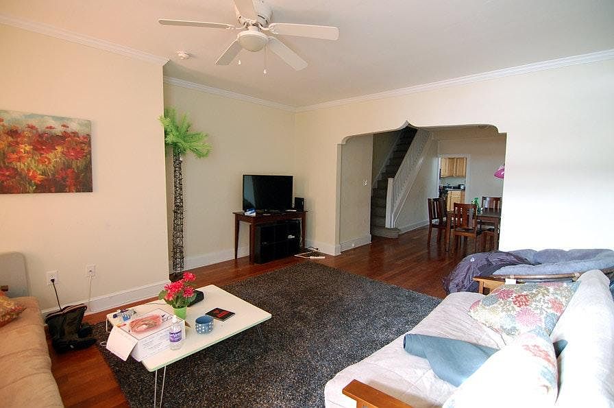 1st image of 158 Green Ln #2