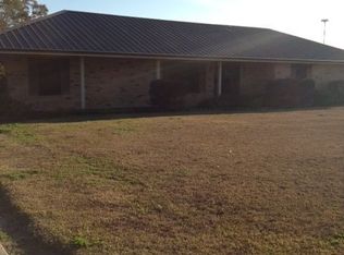 810 7th St, Lake Arthur, LA 70549