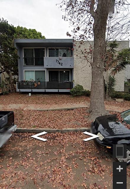 Front of 7 unit building