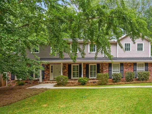 3932 Granger Dr, Atlanta, GA 30341