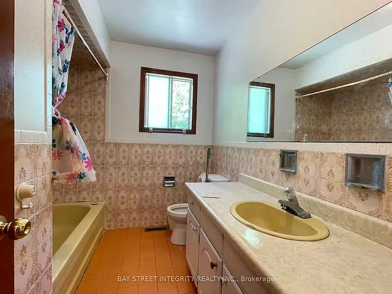 34 Iangrove Ter — Photo 9