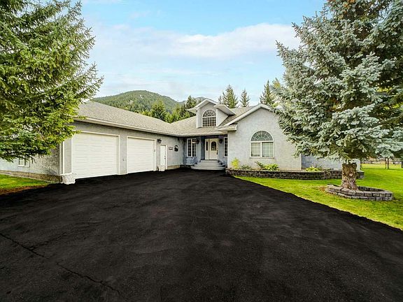 2nd image of 13538 19th Ave