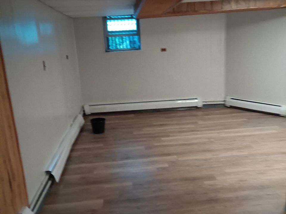 1st image of 0 4th St W #1