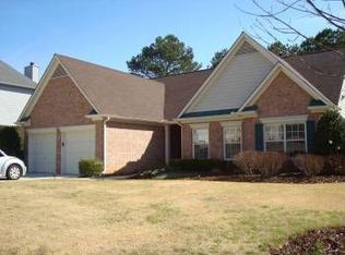 5735 Rives Dr, Alpharetta, GA 30004